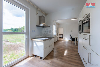 Prodej rodinného domu, 182 m², Karlovy Vary, ul. Na Stezce - 16