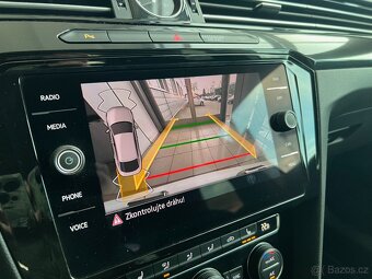 VW Arteon Elegance 2,0TSI 140kW DSG KAMERA KEYLESS NAVI - 16