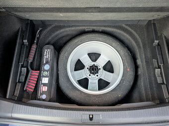 VW Golf VII Variant 1.6 TDI 81KW Highline - 16
