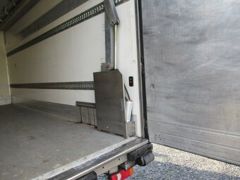 RENAULT MIDLUM 180.12 maso ve vysu - 16
