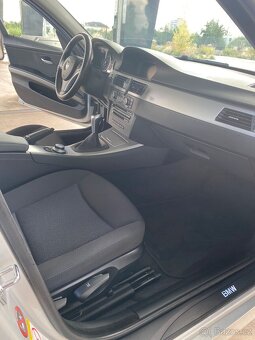 BMW E90 330xi • 2007 • 3.0i 200 kW • xDrive - 16