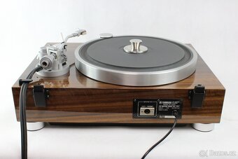 Gramofón YAMAHA GT-2000 - 16