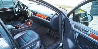 Volkswagen Touareg II 3,0 TDI - V6 - 180kw. 4-Motion PĚKNÝ - 16
