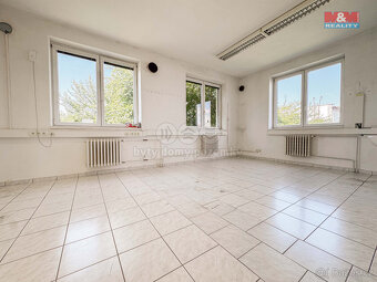 Pronájem kancelářského prostoru, 449 m², Praha, Beranových - 16