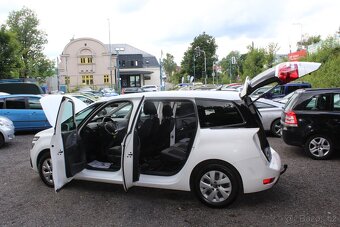 Citroën Grand C4 Picasso - 16