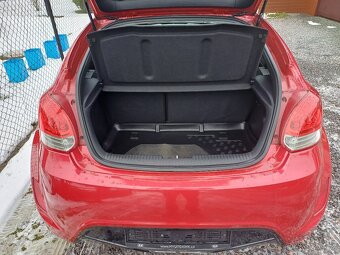 RARITKA Hyundai Veloster 1.6...71050km - 16