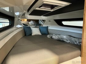 Yamarin 80DC + F300XSB2 vrátane prívesu - 16