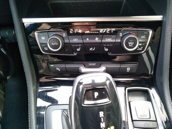 BMW  216d AT Gran Tourer CZ - 16