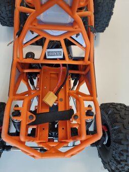 RC auto Axial Ryft RBX10 (1:10) - 16
