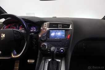 Citroën DS5 2.0HDI Automat 120kW Navi ČR - 16