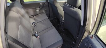 Opel Meriva 1.4i 66Kw benzin, r.v.2010 nová STK,nové pneu - 16