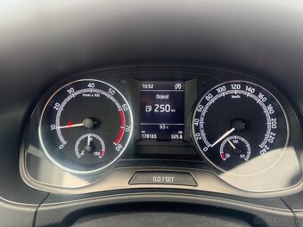 Škoda Octavia 1,8 TSI 118 KW Kombi - 16