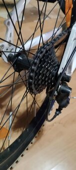 Dětské kolo Ghost 24" - 16