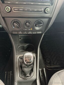 Škoda Rapid 1.2 tsi 2015 - 16