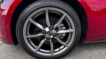 MAZDA MX-5 2.0i ND  RF 135KW 4800KM ROK 2023 ZÁNOVNÍ STAV - 16