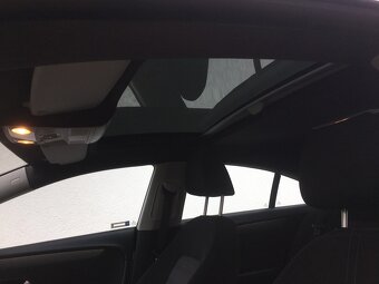 VW PASSAT CC 2.0Tdi 4Motion (4x4) 103kW Panorama TOP STAV - 16