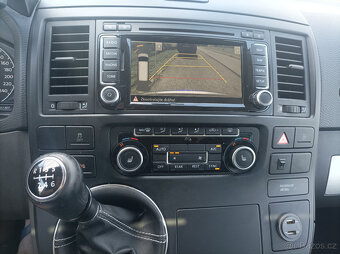VW MULTIVAN LONG 2.0 TDI 103 kw (140 koní) facelift - 16