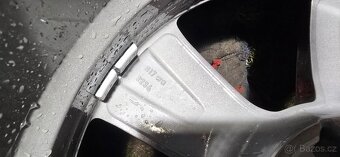 Nová zimní sada MB C (W205) ,pneu 225/50/17 - možnost zaslat - 16