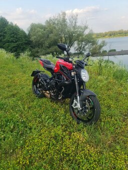 Mv agusta brutale 800 - 16