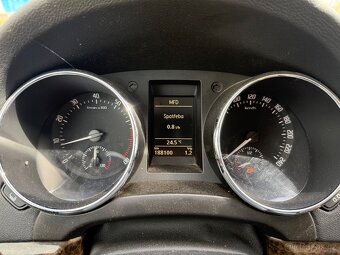 Skoda Yeti 1.8TSI 118KW 4x4, 188TIS/KM, 2010, SERVISKA. - 16