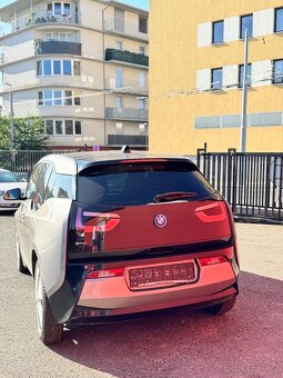 BMW i3, Hybridní Elektro + Benzín Ojeté, 7/2014, 171 000 km - 16