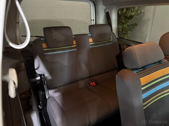 Volkswagen Caddy MAXI 2,0 TDI MAXI 7 MÍST ČIDLA - 16
