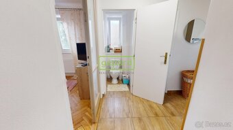 Byt 2+1 v okresním městě Teplice - 16