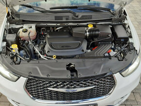 Chrysler Pacifica 3,6L V6, kůže, kamera, REZERVACE - 16