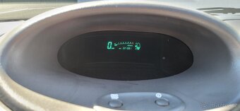 Toyota Yaris 1,0i - 50kw. Jezdí krásně - STK+EM do 9/2026 - 16