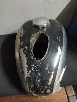 Nádrž Jawa 250 350 kývačka - 16