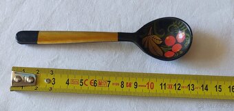 Chochloma - dřevěné ručně vyráběné a zdobené nádobí - 16