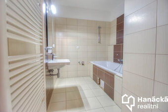 Pronájem terasového bytu 3+kk v Olomouci, ul. J.... - 16