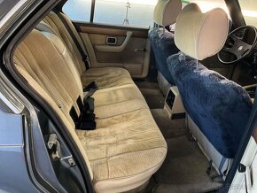 BMW 732i E23 - 16