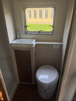 obytný vůz RIMOR 9BX - 16