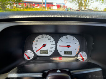 Volkswagen Golf 3 1.8i 55kW, PinkFloyd, Cabrio, Nová STK - 16
