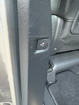 Peugeot Traveller 2.0 hdi 2017 - 16