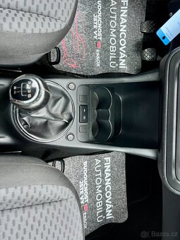 Škoda Roomster 1.2 TSI 63 kW Klima,Servis,Stav - 16