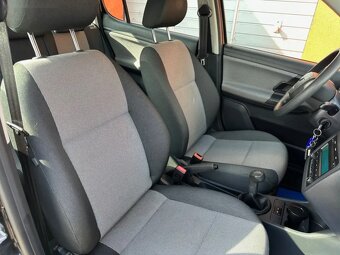 Škoda Fabia, 1.2 HTP 51KW klima,zimní kola - 16