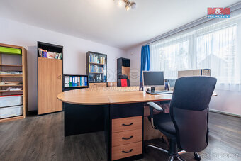 Prodej rodinného domu, 220 m², Horoušany, ul. Diamantová - 16