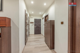 Prodej bytu 3+1, 68 m², Kladno, ul. Děčínská - 16