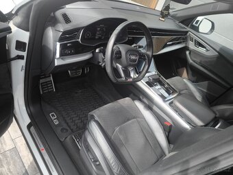 AUDI Q8 S LINE TOP VYBAVA ODPOCET DPH - 16