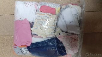 Divci obleceni - 16
