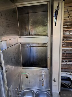 Pojízdná prodejna,FOOD-TRUCK-Grylovana kurata - 16