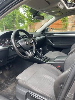 ŠKODA SUPERB 1.6TDi 88KW LED PANORAMA - 16