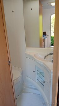 Karavan Delta 4100 - 16