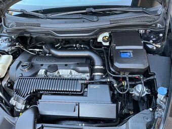 Volvo C70 2,5 T5 Summum 169kW - 1.maj. - 16