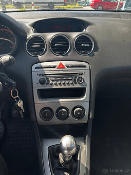 Peugeot 308 SW 1.6i 88kW, RV 2009, LPG, Klima, Nová STK - 16
