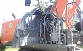 Prodej kolový bagr Hitachi - 16