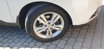 HYUNDAI IX 35 4X4 2.0 CRDI 184 KM 1 maitel 2012 - 16