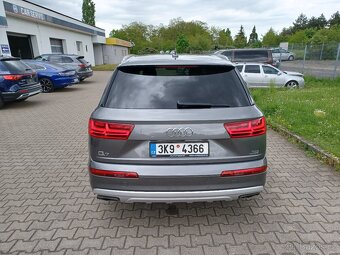 Q7  3.0 TDI  V6 200kW q.8AT,ČR,MATRIX,Bose,2x21",7míst - 16